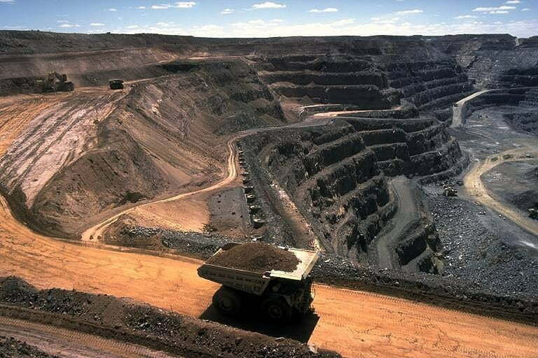 Strip_coal_mining