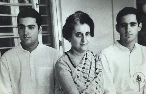 Rajiv,_Indira_and_Sanjay_Gandhi (1)